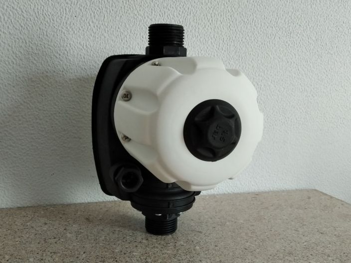 BRIO TANK Реле давления электронное с защитой по сухому ходу купить в интернет-магазине «НасосВДом» Киев Украина